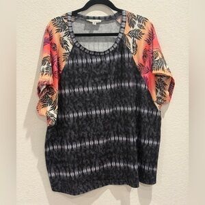 Luukse Multicolor Women's Top‎